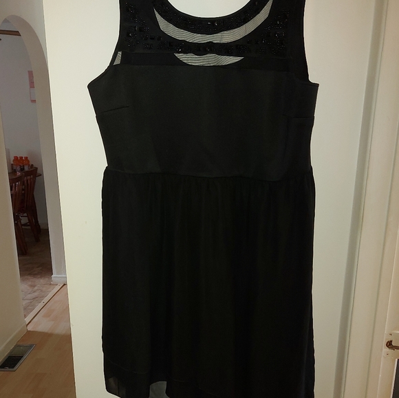 New Noir Mesh Beaded Dress - Picture 3 of 7